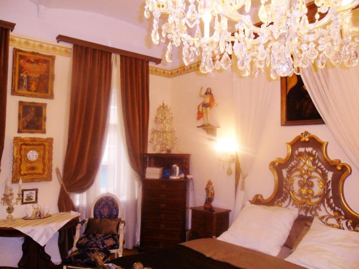 Luxury Near Castle Hotel Wien Phòng bức ảnh
