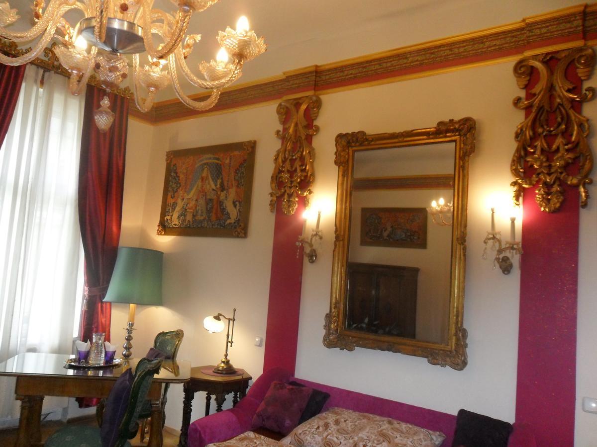 Luxury Near Castle Hotel Wien Ngoại thất bức ảnh